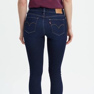 Levi’s 711 skinny ankle dark wash jeans